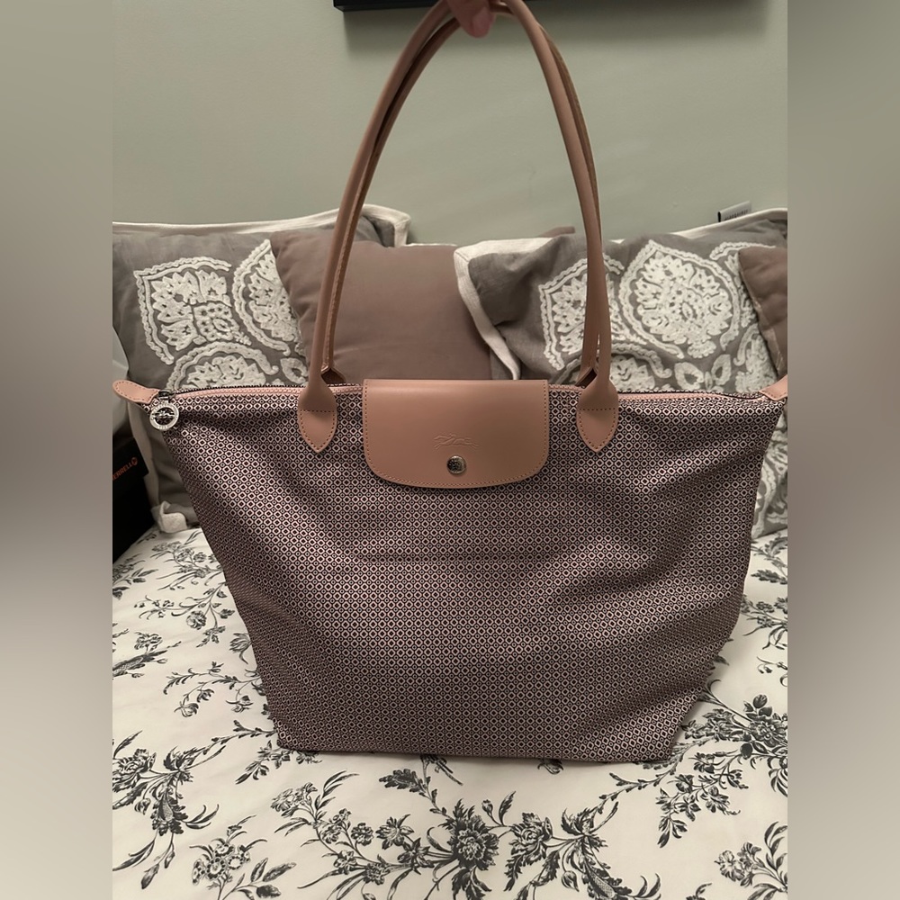 Longchamp Le Pliage Large Nylon Shoulder Tote